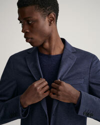 Jerseykankainen bleiseri juhlakäyttöön