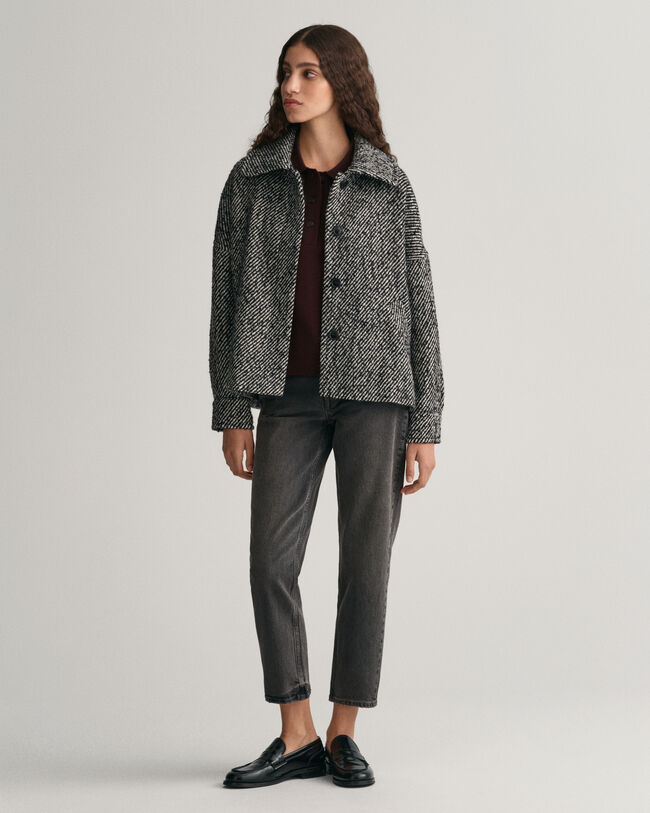 Vajaamittaiset suoralahkeiset farkut