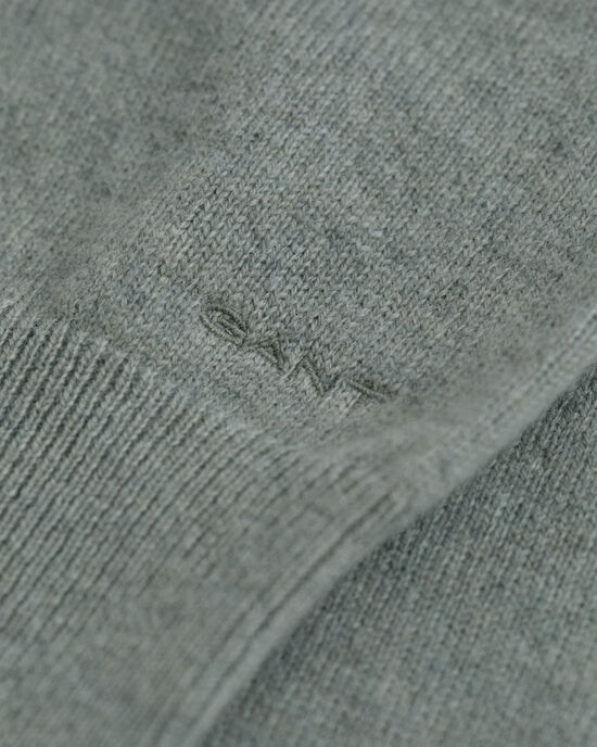 Ohut lampaanvillaneule, pyöreä pääntie