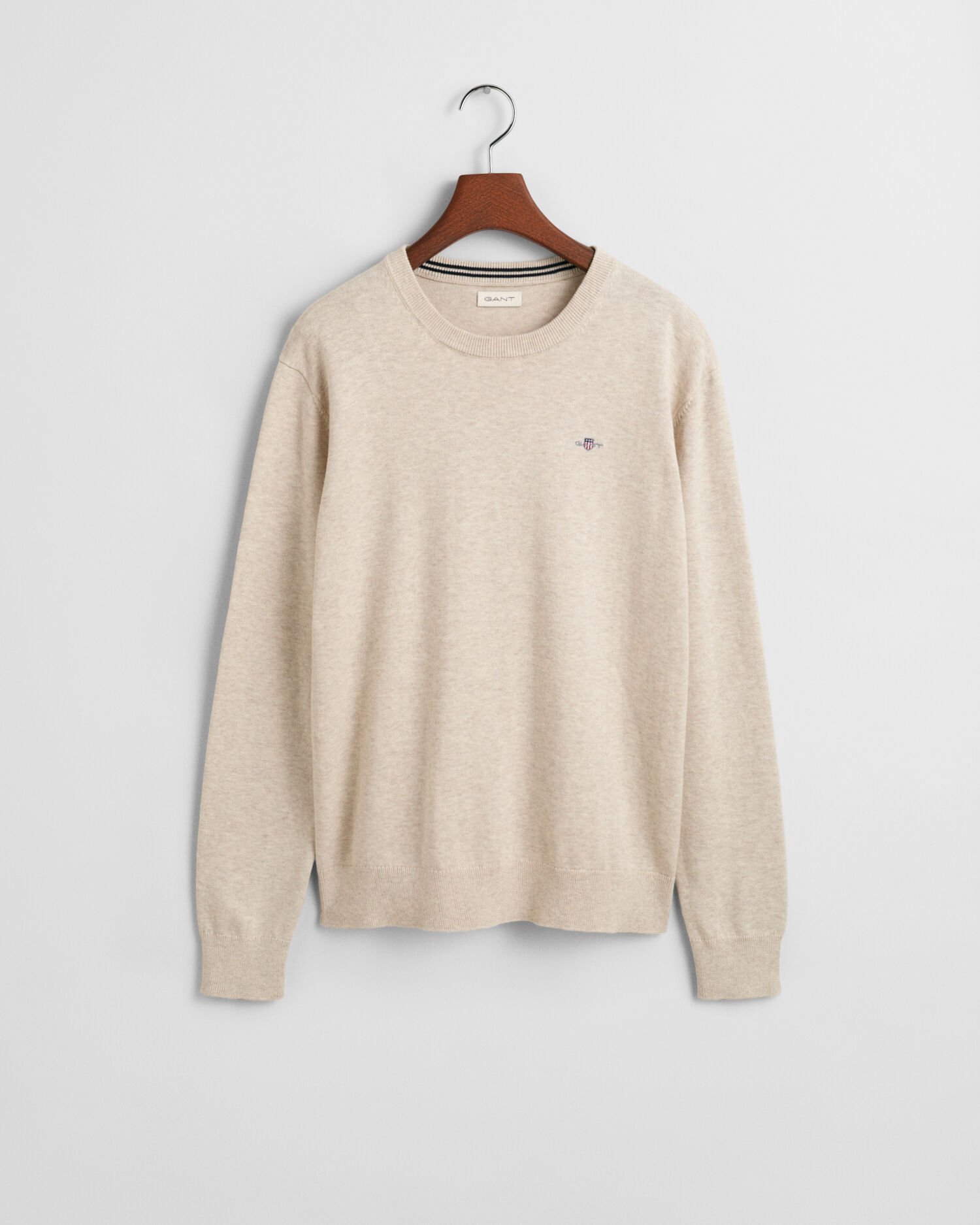 Teens-malliston Shield Classic -puuvillaneulepusero, jossa pyöreä pääntie