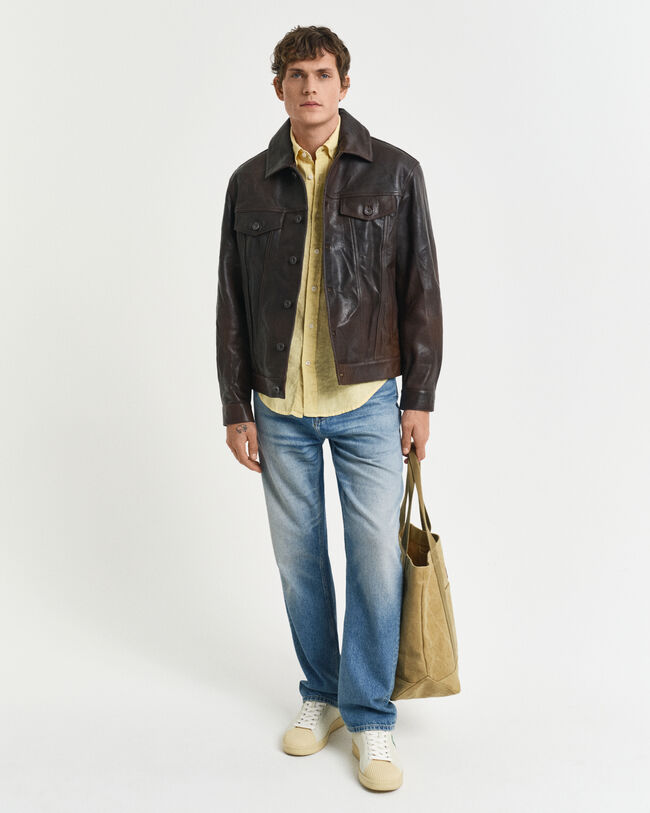 Regular fit ‑mitoitettu valmiina värjätty lyhythihainen pellavapaita