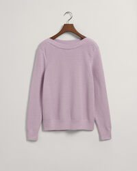 Kohopintainen puuvillaneulepusero, jossa venep&auml;&auml;ntie