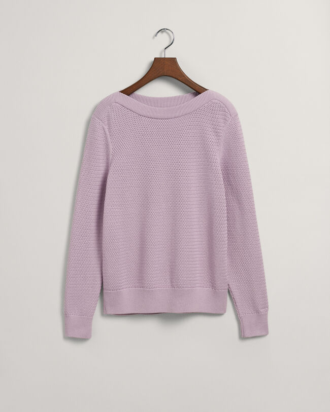 Kohopintainen puuvillaneulepusero, jossa venep&auml;&auml;ntie