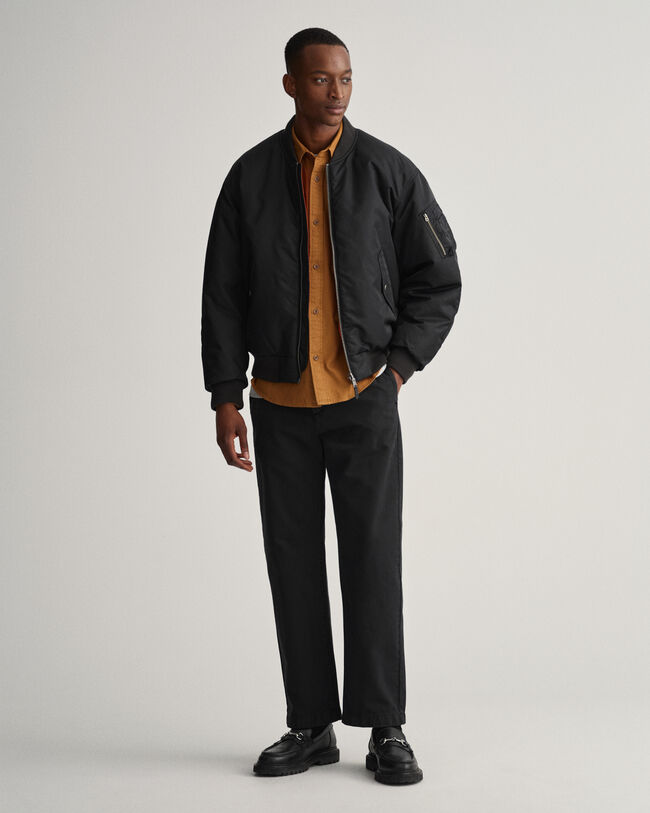 Pilottityylinen kääntötakki