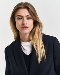 Relaxed&nbsp;fit ‑mitoitettu vajaamittainen klubitakki