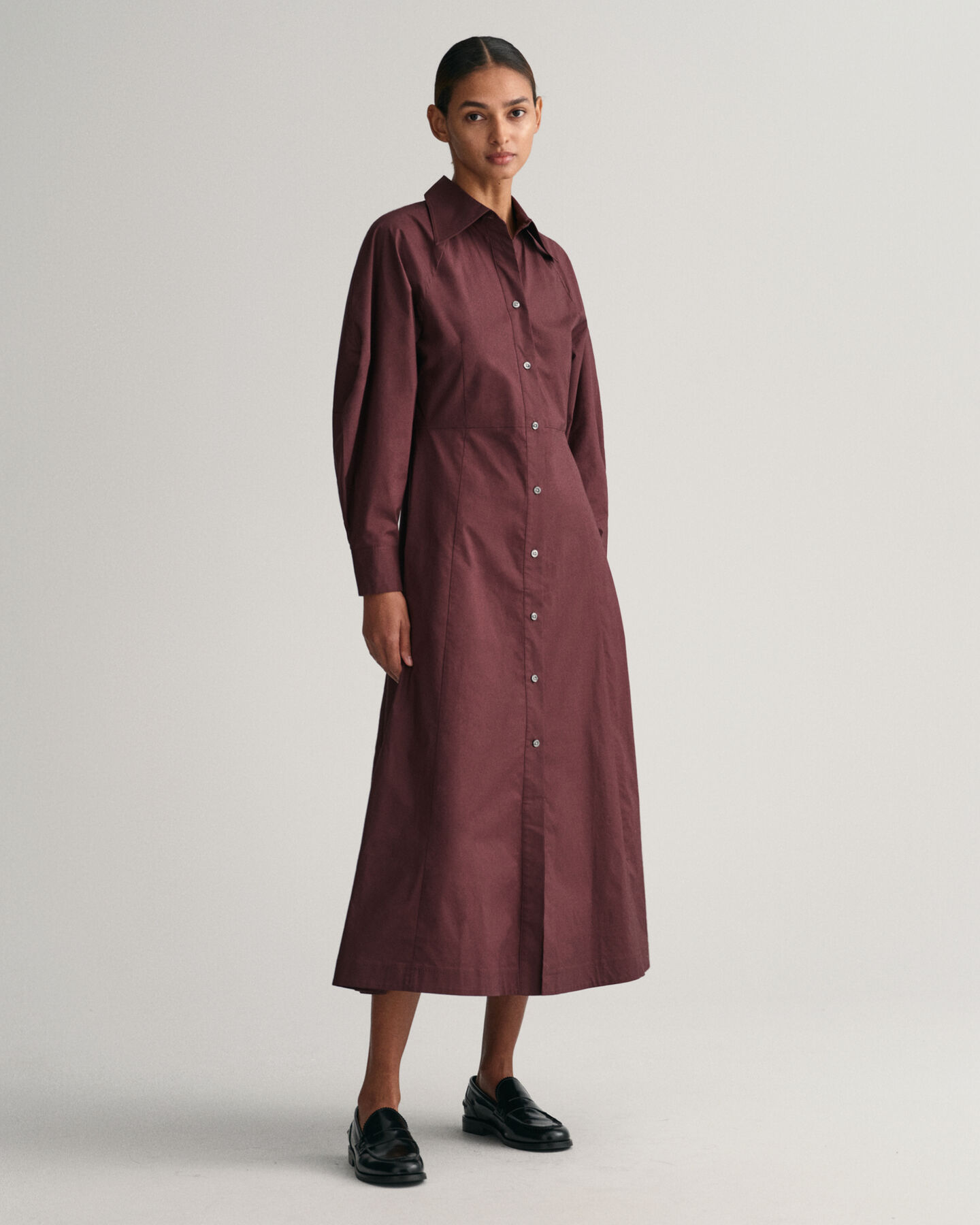 Runsashihainen paitamekko