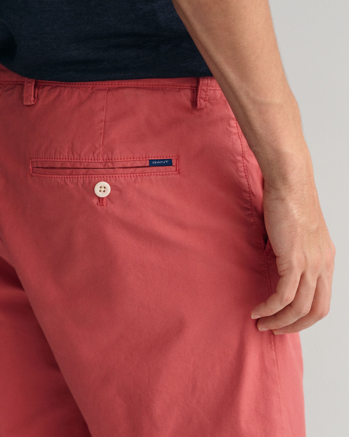 Regular fit ‑mitoitetut Allister Sunfaded ‑shortsit