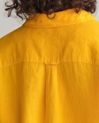 Relaxed&nbsp;fit ‑mitoitettu pellavapaita