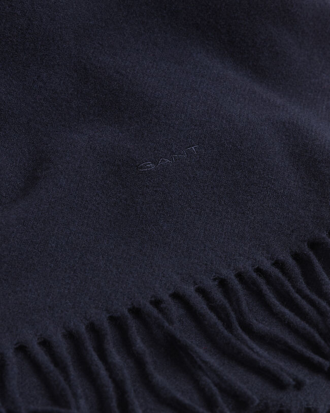 Yksivärinen villahuivi