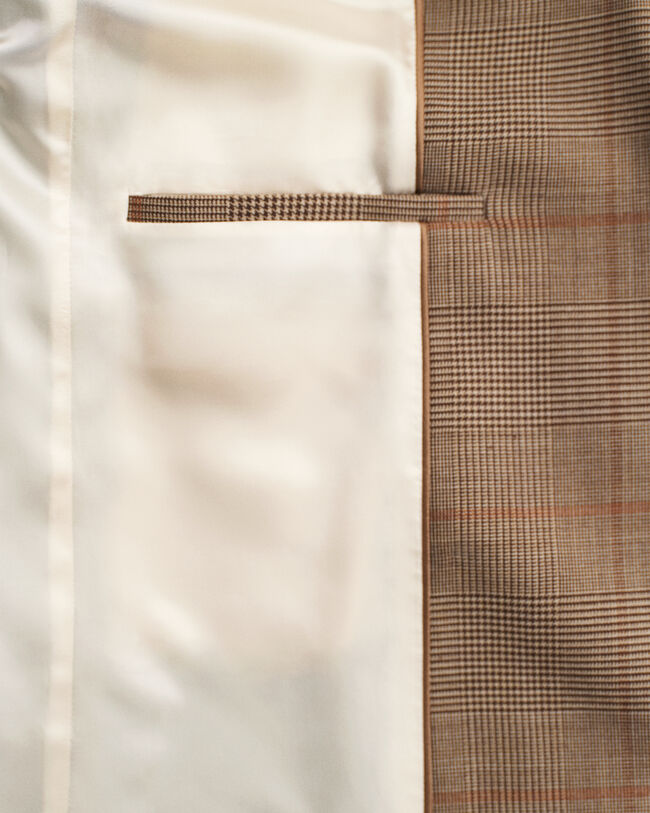 Regular fit ‑mitoitettu ruudullinen klubitakki