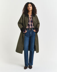 Öljykankainen autotakki