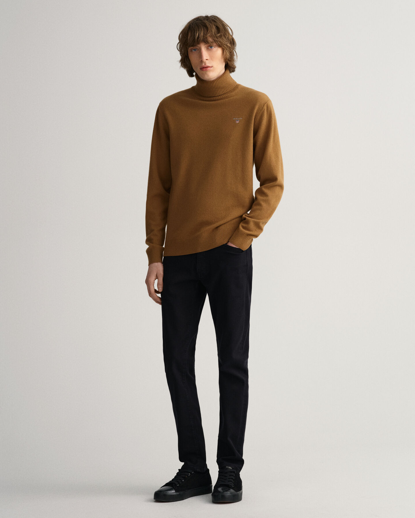 Karitsanvillainen pooloneulepusero