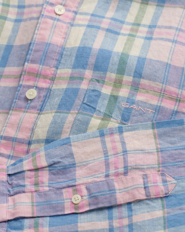 Regular&nbsp;fit ‑mitoitettu madrasruutuinen pellavapaita