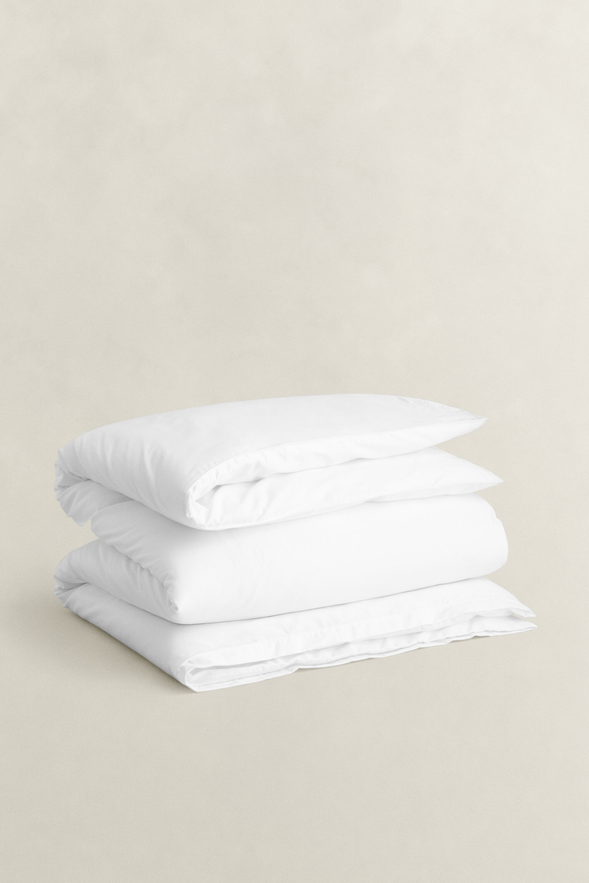 Sateen-pussilakana parivuoteeseen