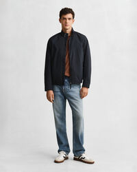 Regular fit ‑mitoitettu Shield-t‑paita