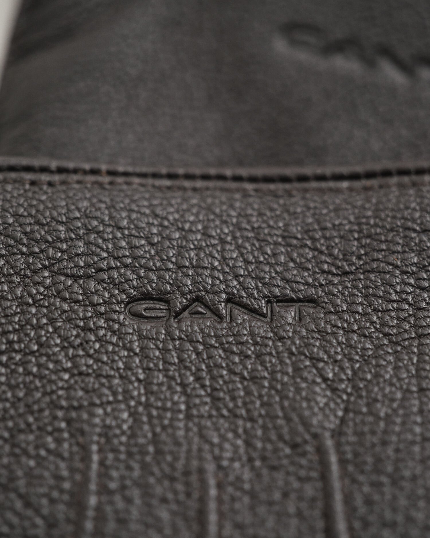 Kašmirvuorilliset nahkakäsineet