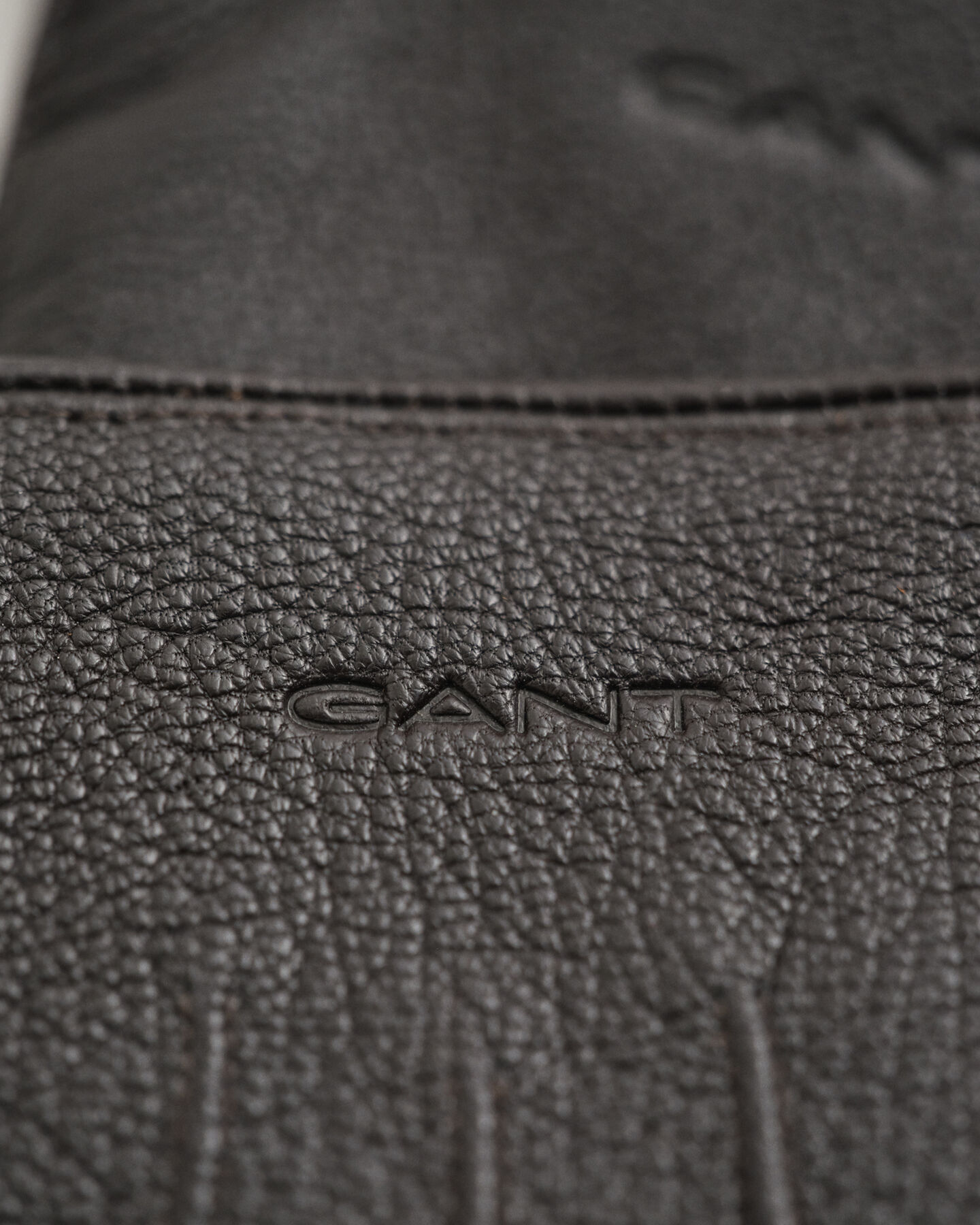 Kašmirvuorilliset nahkakäsineet