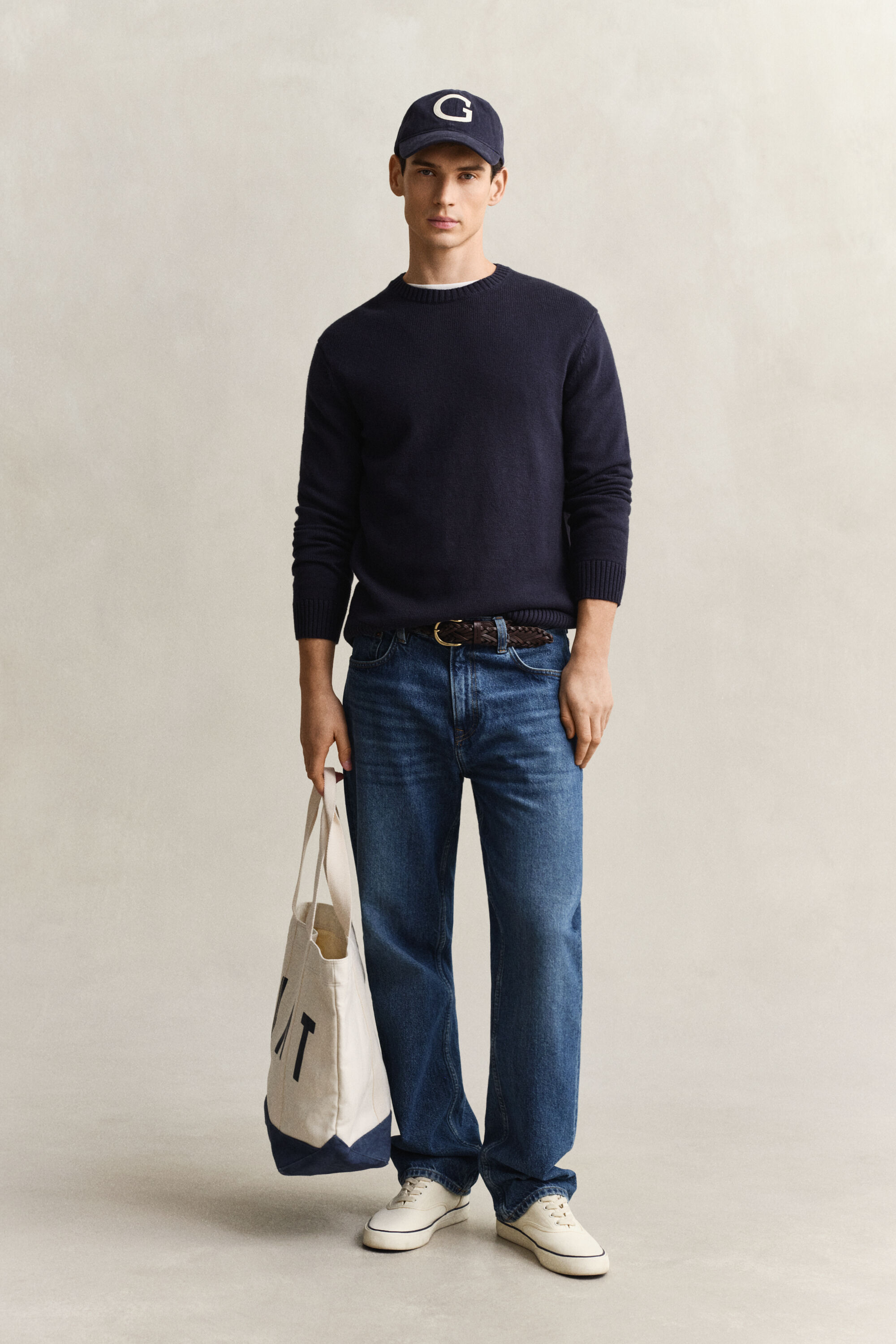 Straight fit ‑mitoitetut farkut