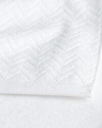 Kalanruotokuvioinen jacquard-pyyhe (70 cm x 140 cm)