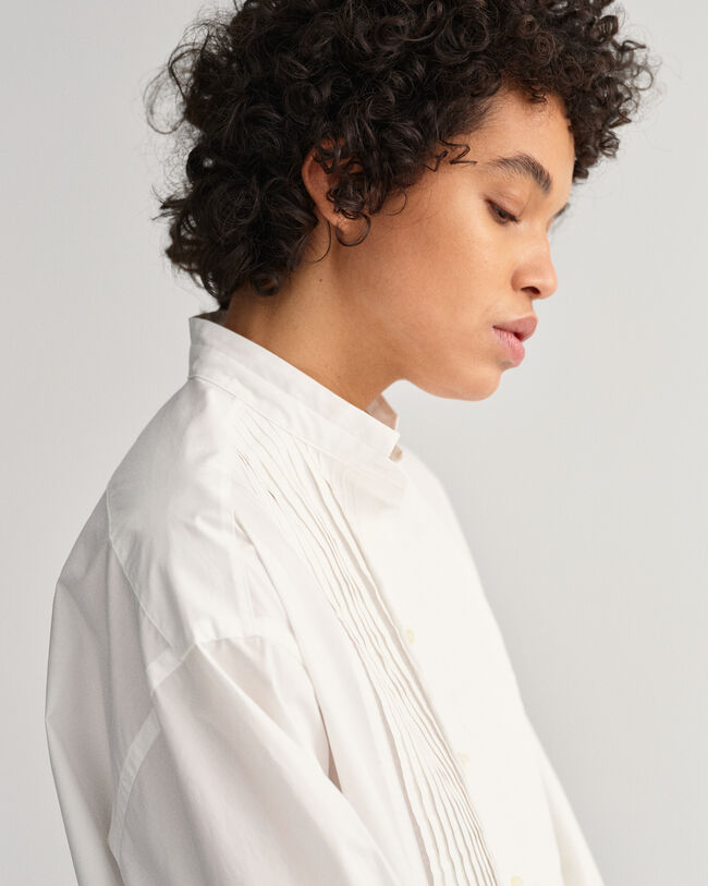 Oversized fit ‑mitoitettu paita hiuslaskoksilla