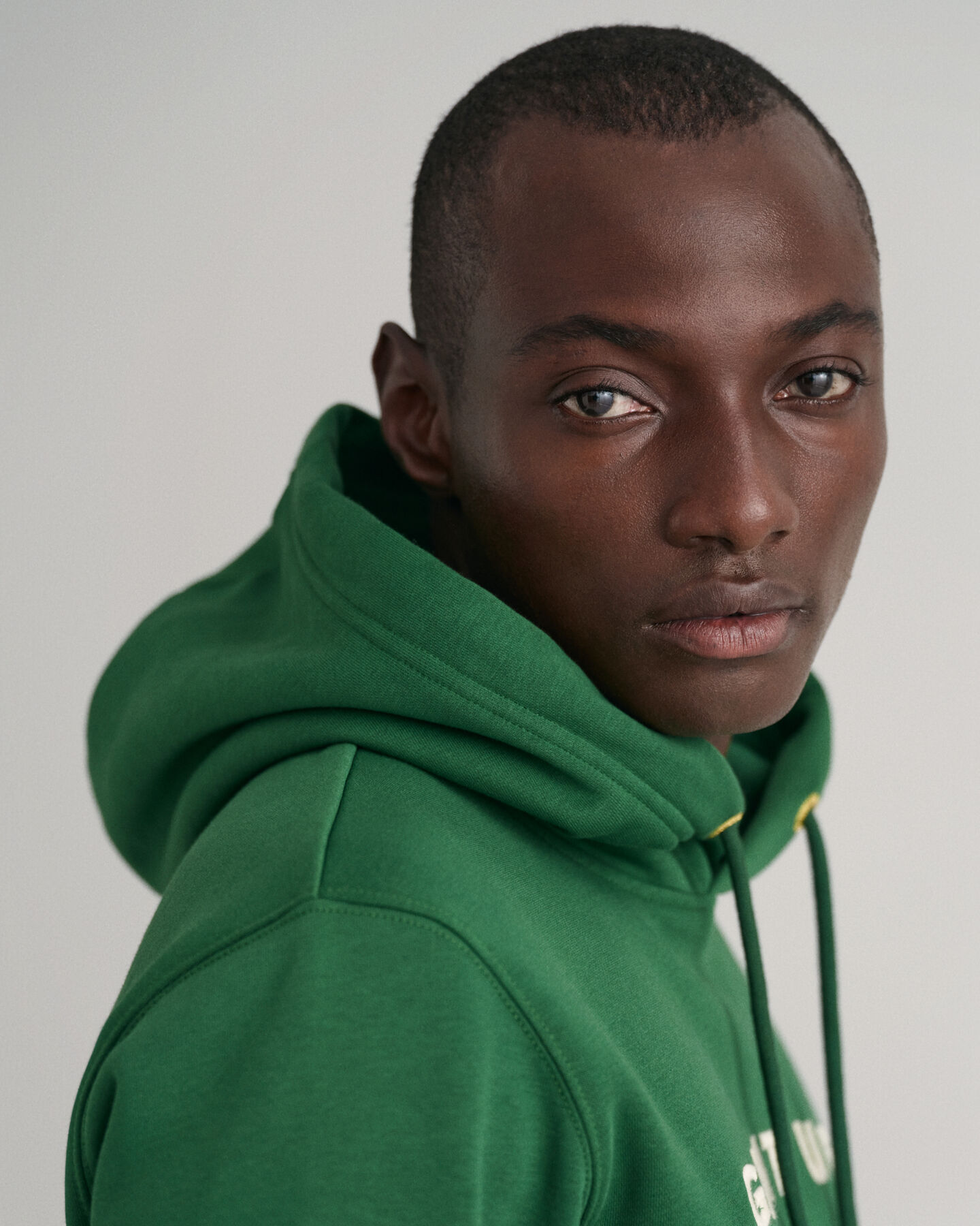 Banner Shield ‑huppari