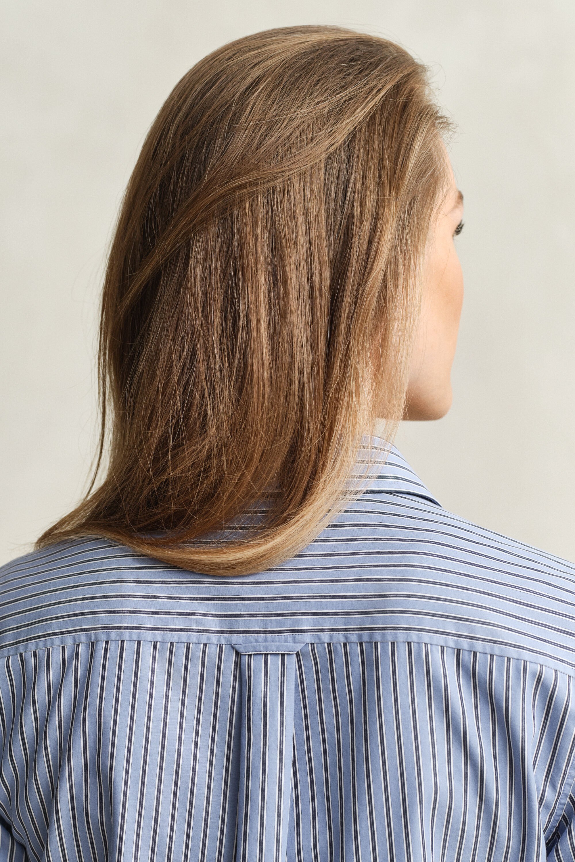 Regular fit ‑mitoitettu raidallinen popliinipaita