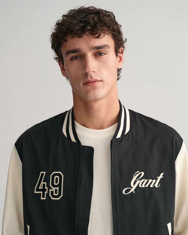 Kevyt GANT Varsity Jacket ‑takki