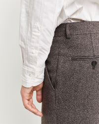 Relaxed&nbsp;fit ‑mitoitettu kohopintainen raitapaita