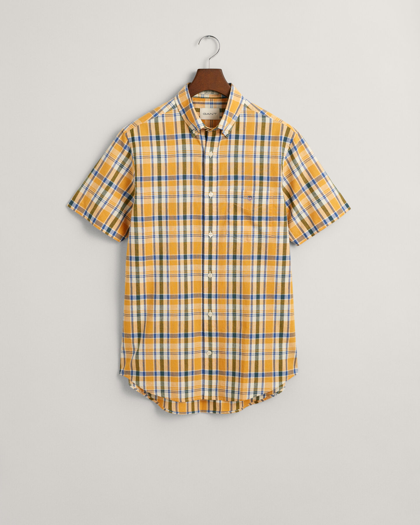 Regular fit ‑mitoitettu lyhythihainen ruudullinen puuvilla-pellavapaita