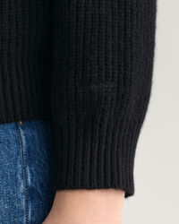 Villainen ribbineulepusero, py&ouml;re&auml; p&auml;&auml;ntie