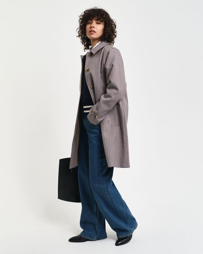 Pikkuruutuinen autotakki