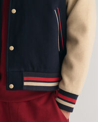 Villakankainen GANT Varsity Jacket