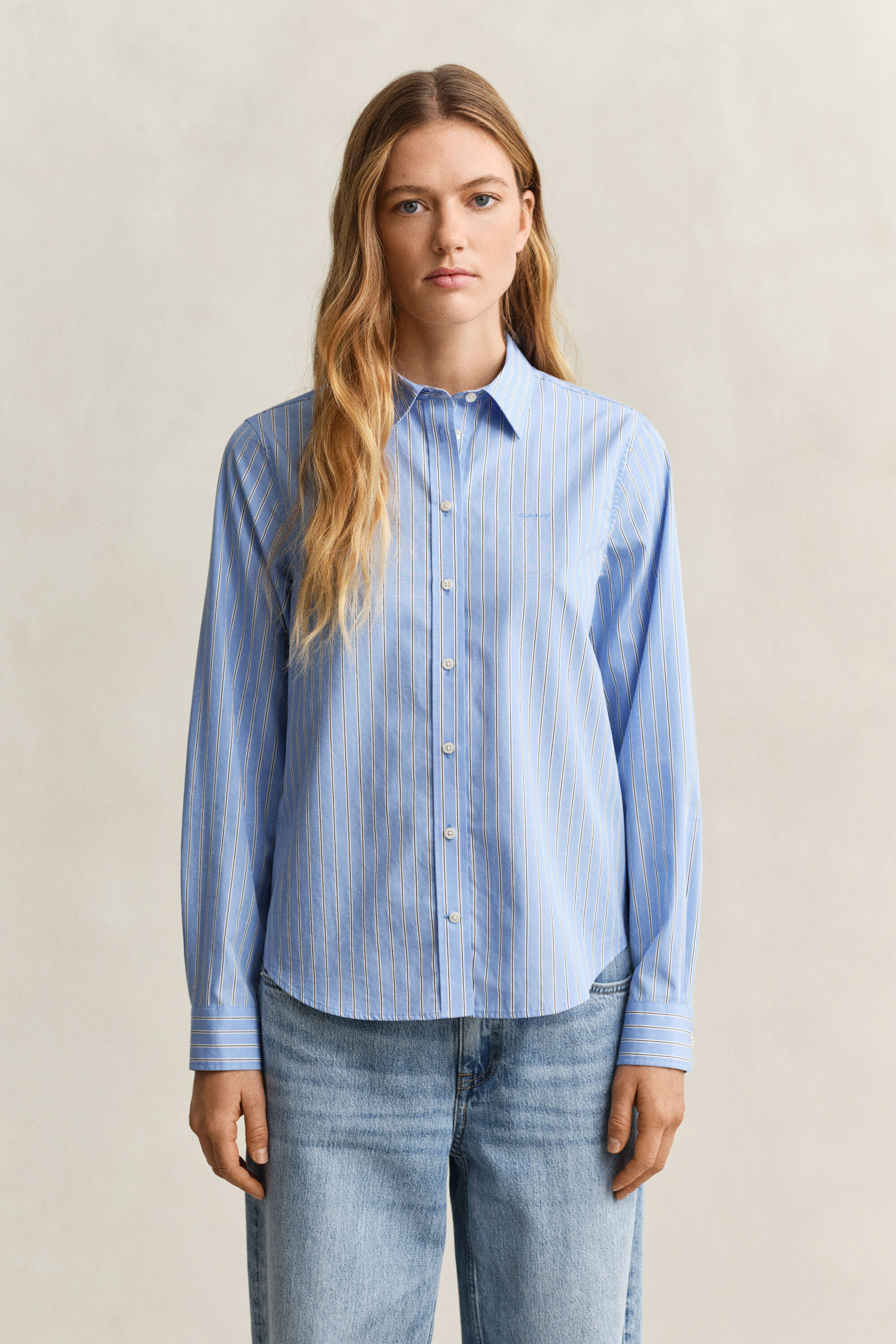 Regular fit ‑mitoitettu raidallinen Classic-popliinipaita