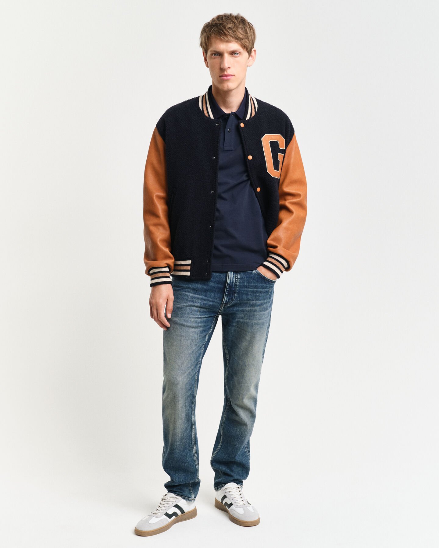 Tonal Shield -pikeepaita