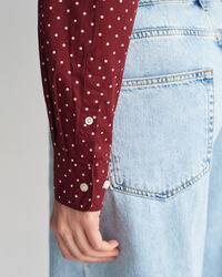 Regular&nbsp;fit ‑mitoitettu pilkullinen puuvillavoileepaita