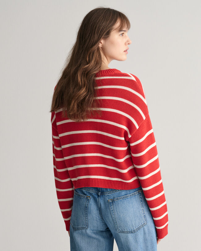 Raidallinen neulepusero, pyöreä pääntie