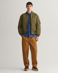 Pilottityylinen kääntötakki