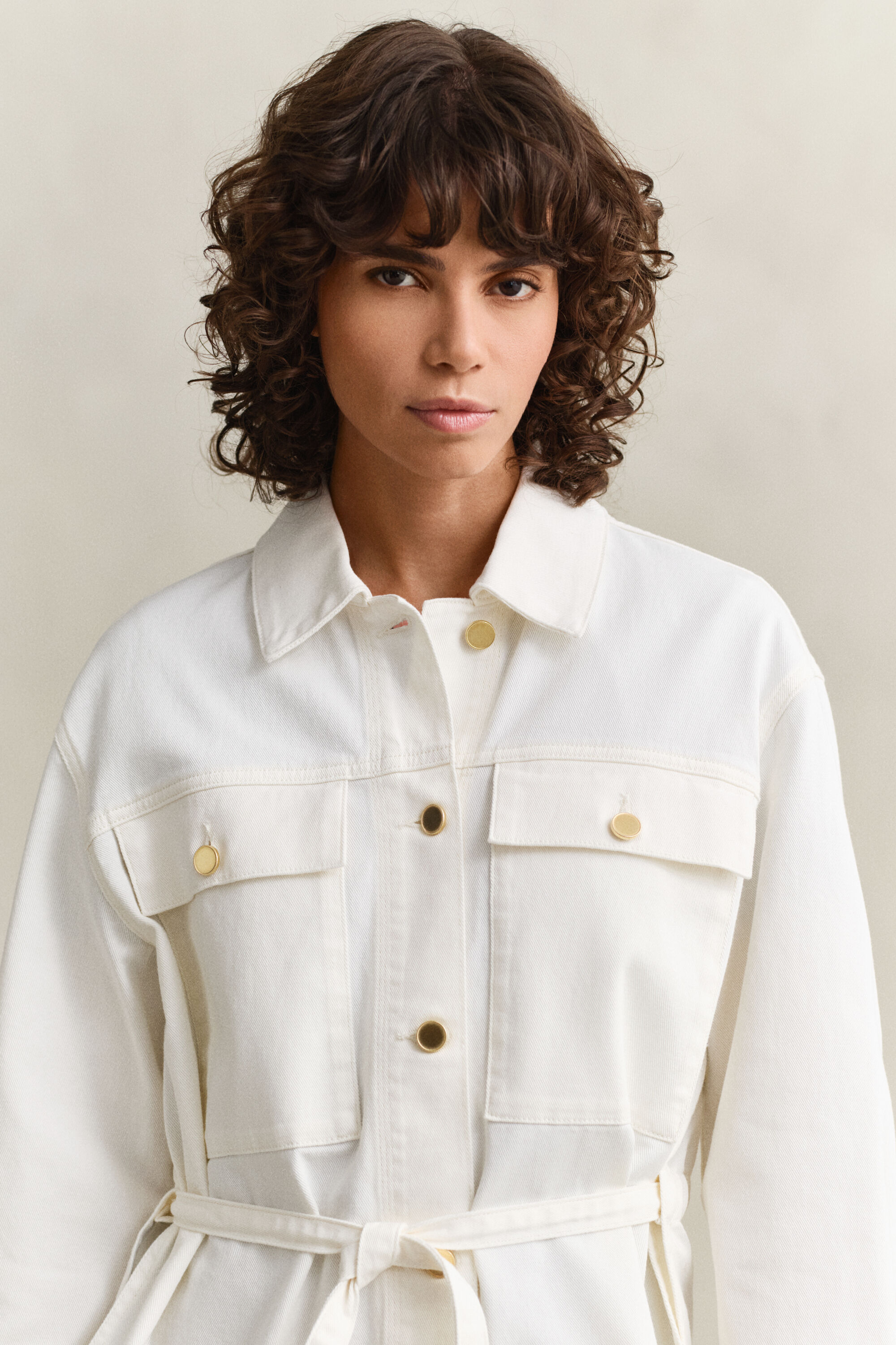 Solmittava farkkutakki