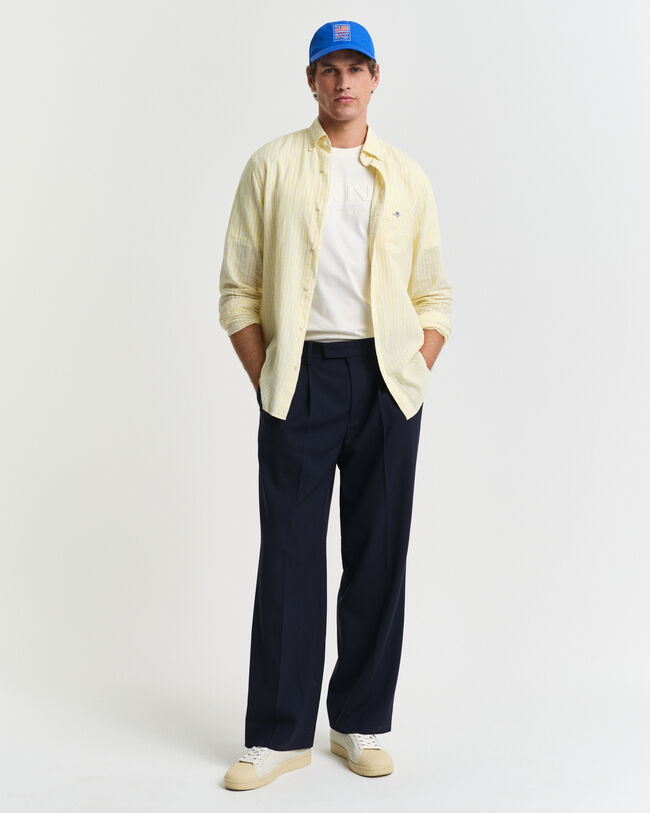 Regular&nbsp;fit ‑mitoitettu raitapaita puuvillapellavaa