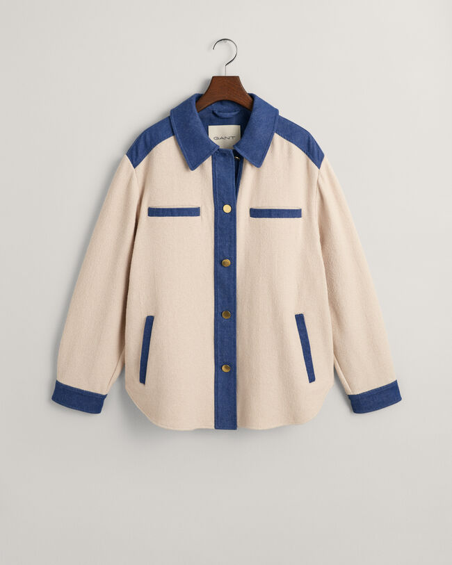 Kohopintainen päällyspaita