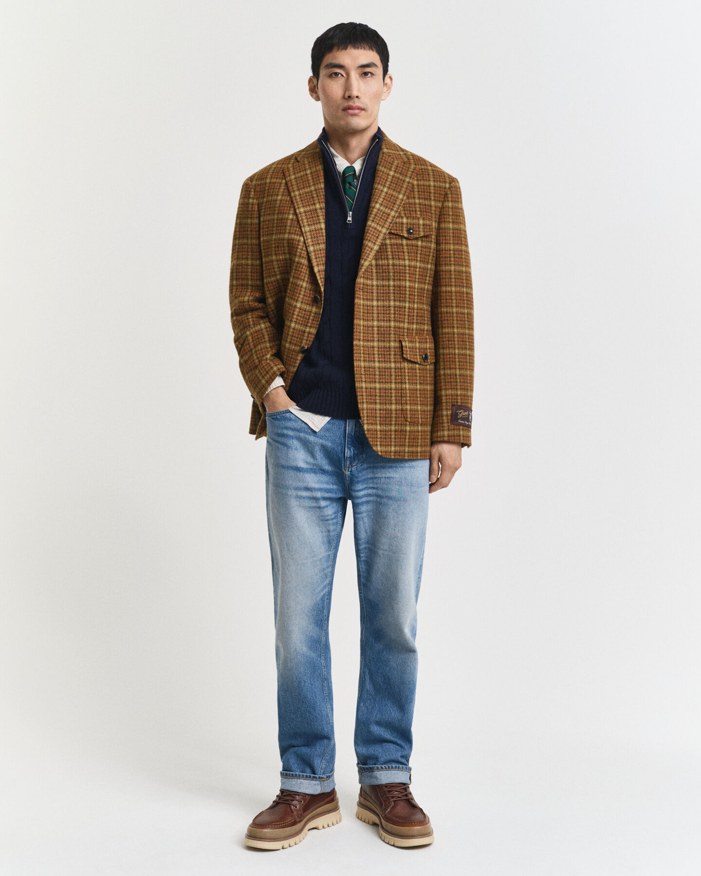 Karitsanvillainen palmikkoneule, vetoketjukaulus