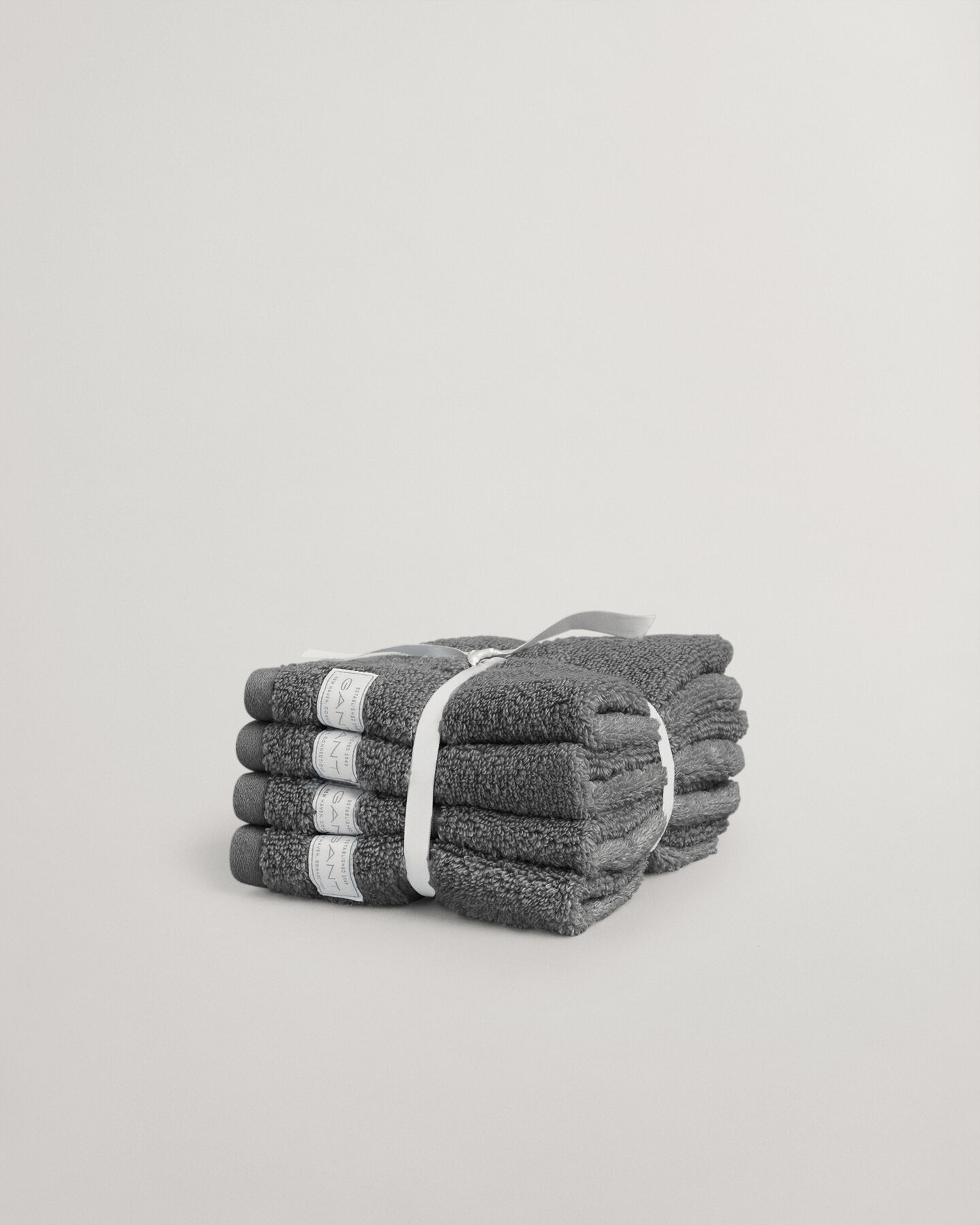 Premium-pyyhkeet (30&nbsp;cm x 30&nbsp;cm), 4&nbsp;kpl:n pakkaus