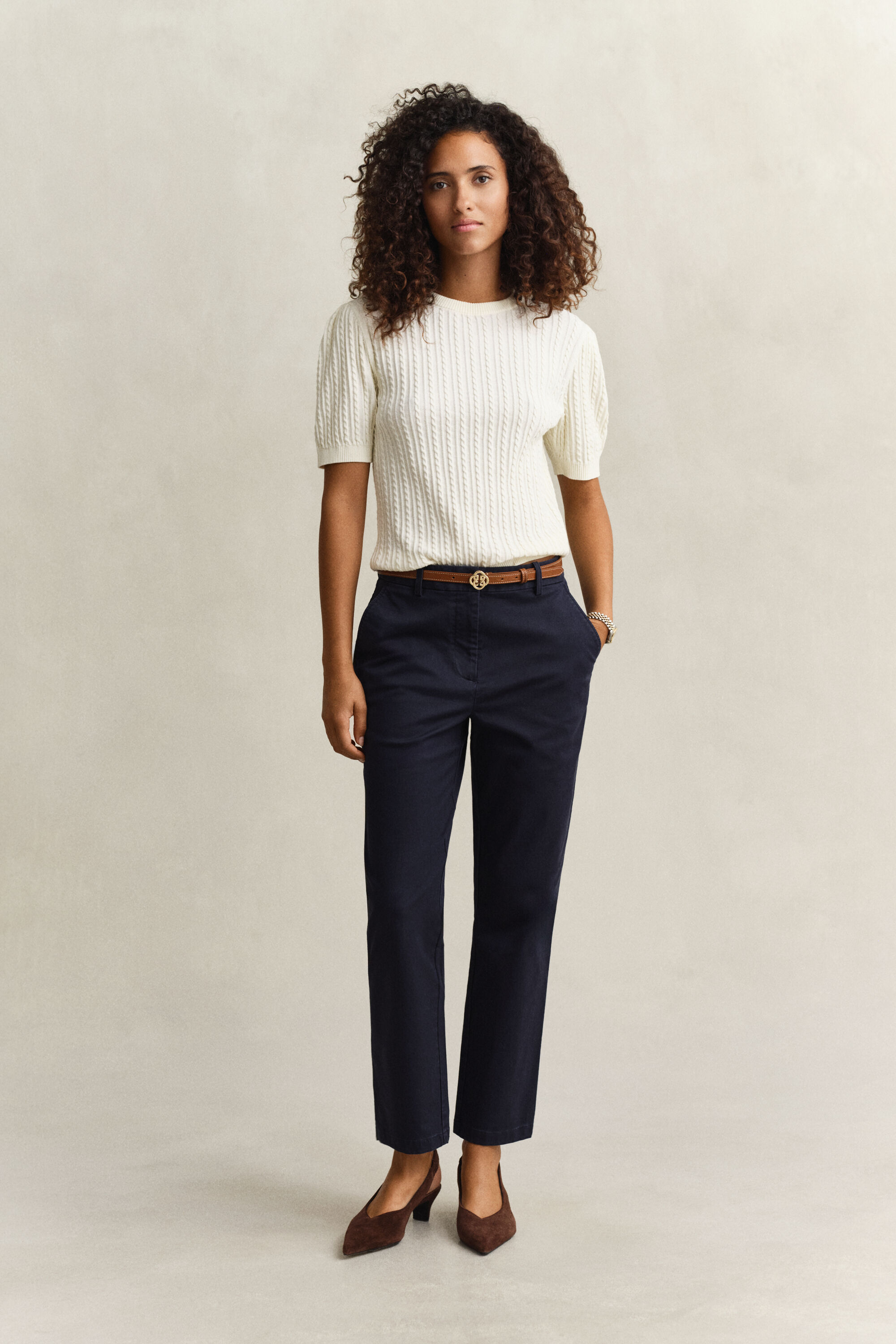 Slim fit ‑mitoitetut chinot