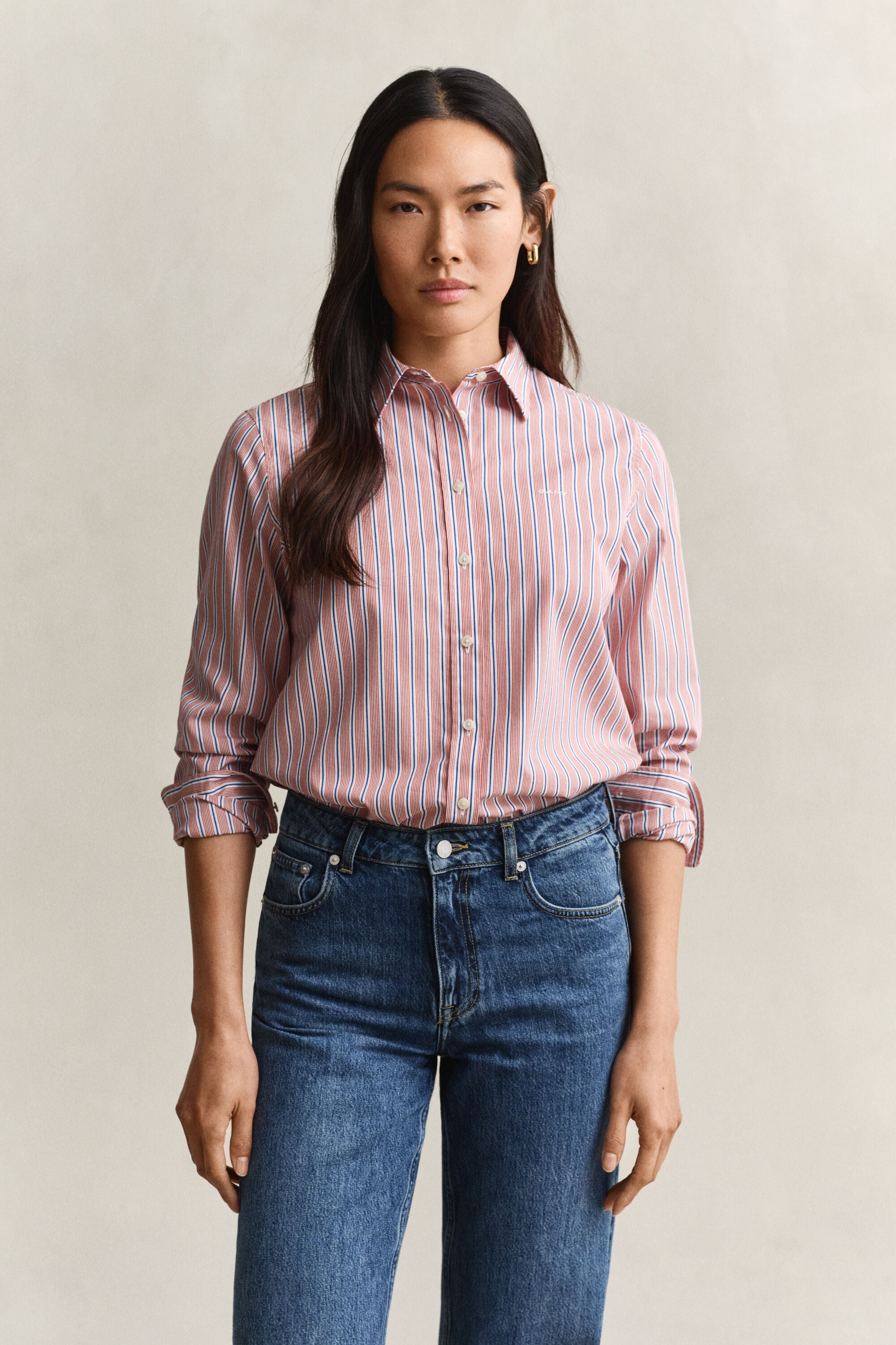 Regular fit ‑mitoitettu klassinen popliiniraitapaita