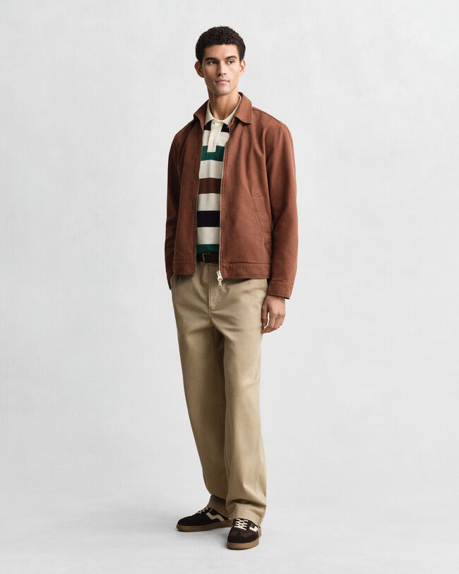 Raidallinen pikeepaita