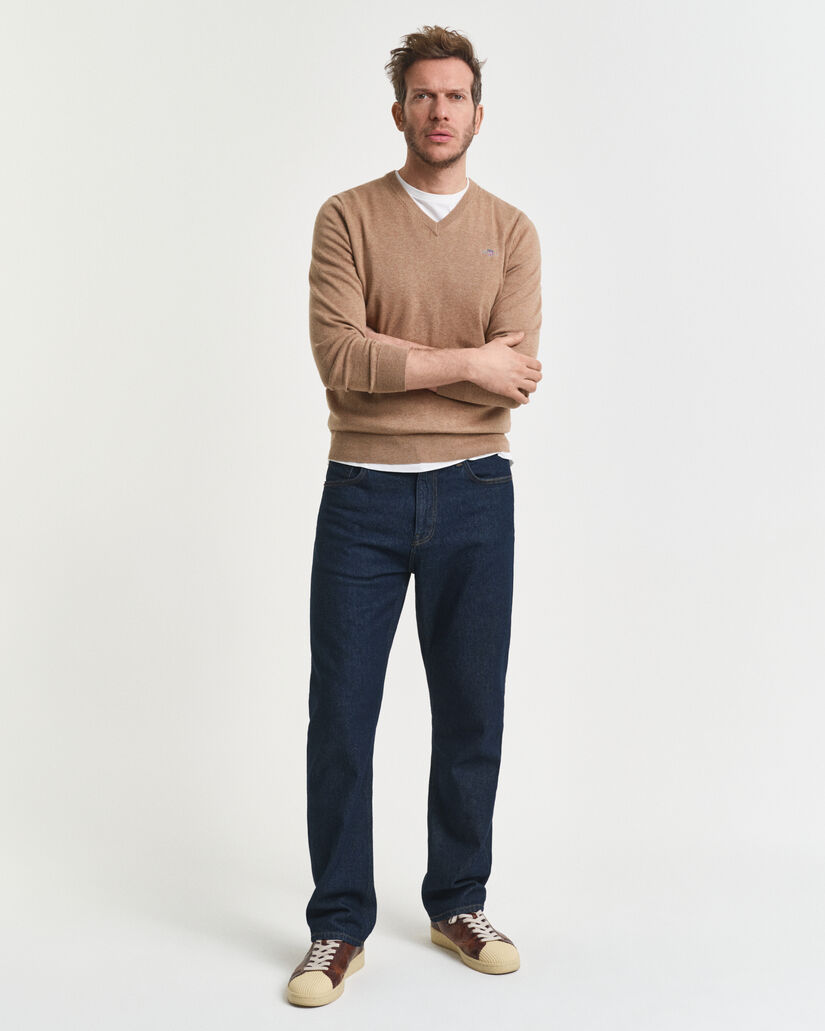 Klassinen puuvillaneulepusero, v-pääntie