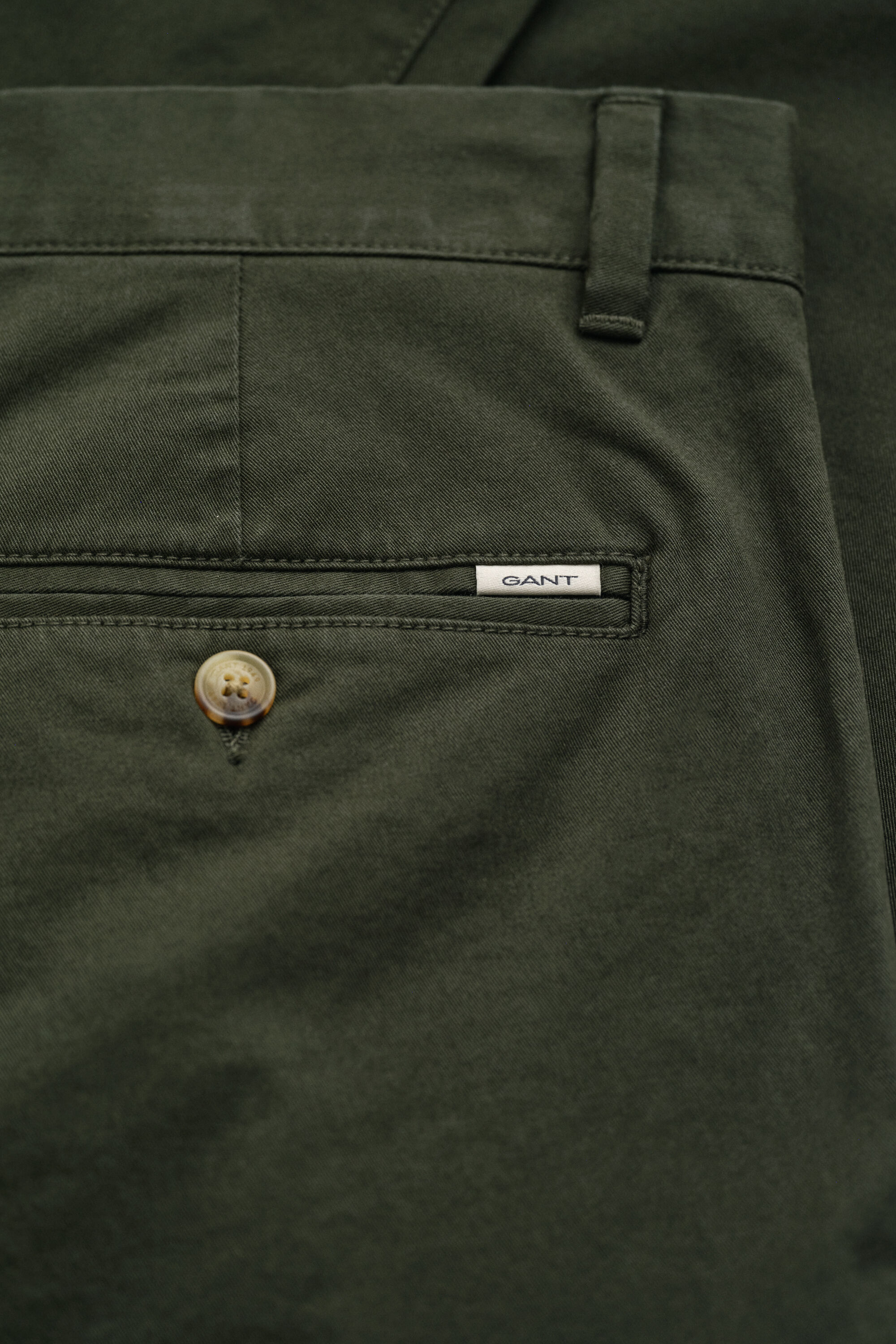 Slim fit ‑mitoitetut klassiset chinot