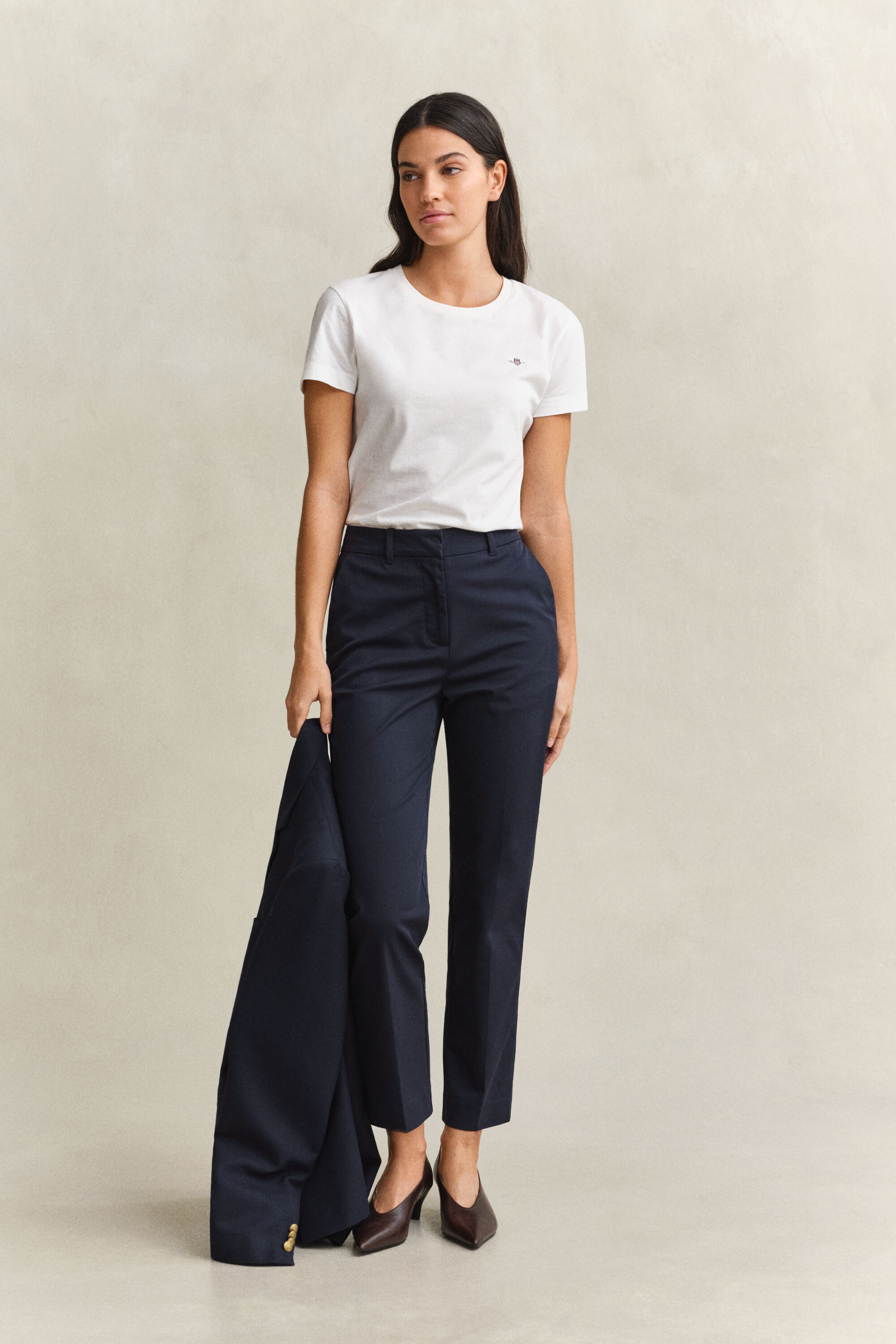 Slim fit ‑mitoitetut housut