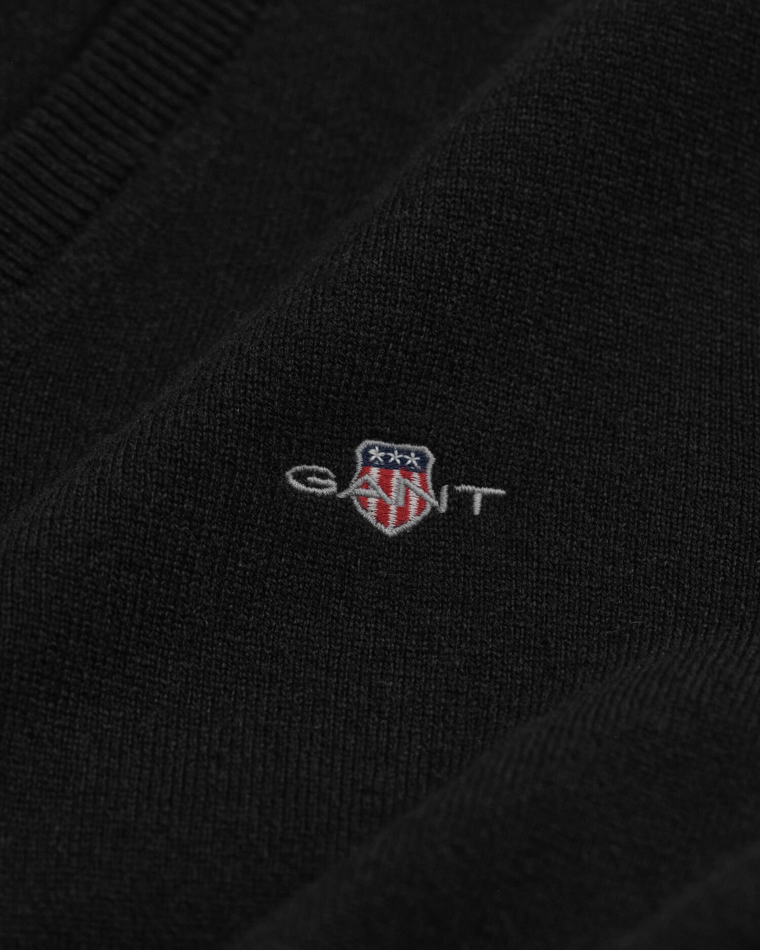 Ohut lampaanvillaneule, v-pääntie