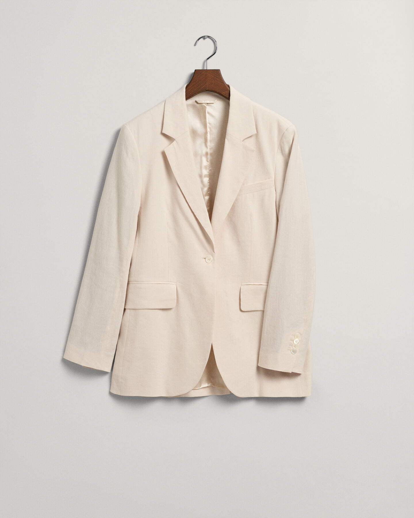 Regular fit ‑mitoitettu joustava pellavableiseri